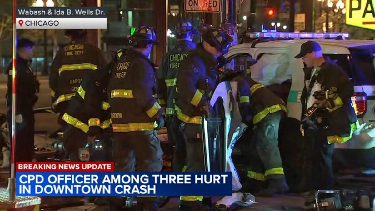 2 Chicago police officers among 4 injured in Loop crash; driver in ...