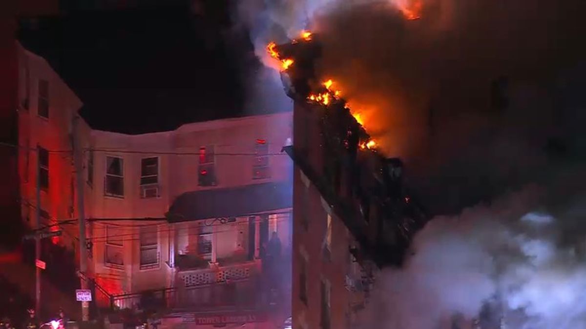 1 person dead, 4 firefighters hurt in 5-alarm Bronx apartment fire ...