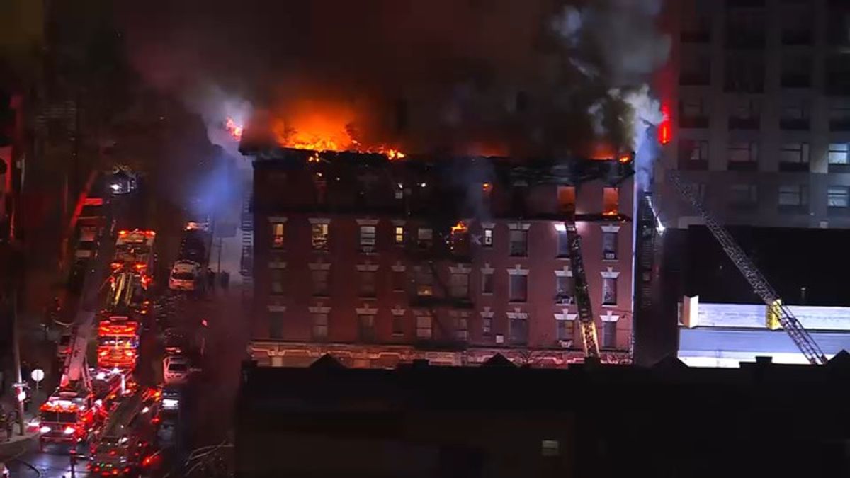 1 person dead, 4 firefighters hurt in 5-alarm Bronx apartment fire ...