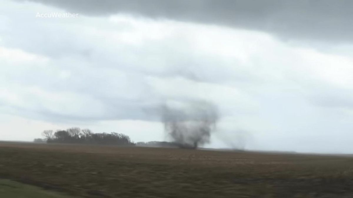 Severe weather puts over 50 million on alert for tornadoes and damaging ...