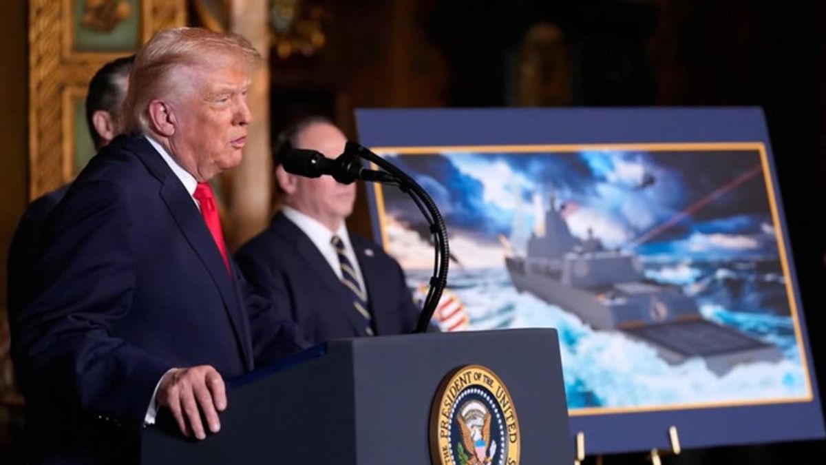 Trump: U.S. actively pursuing oil tanker that fled when Coast Guard ...
