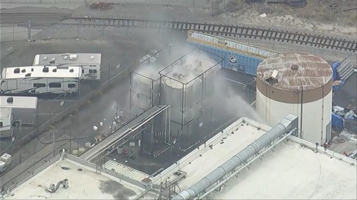 Officials race to prevent catastrophe amid chemical leak | Haystack News