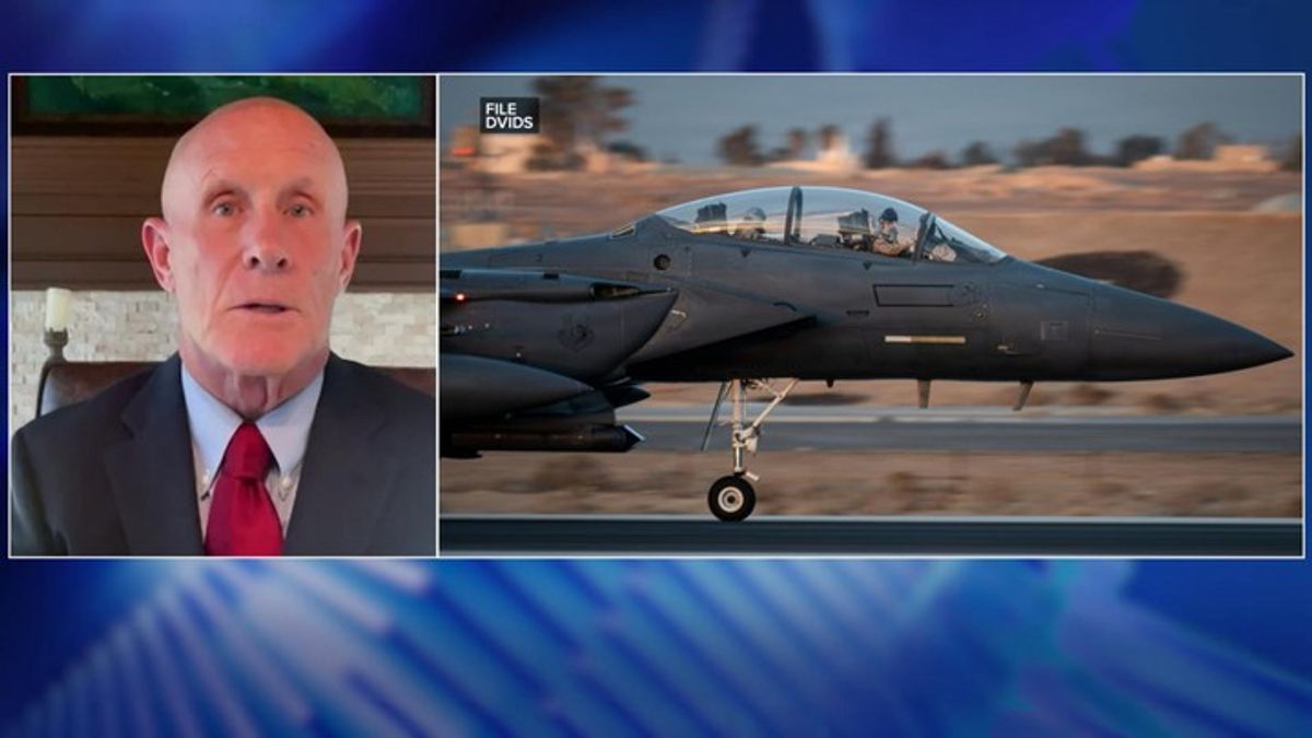 Former Navy SEAL on search and rescue operation after fighter jet shot ...