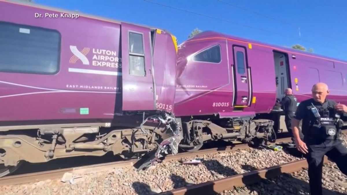 Train collision near London kills 1, injures dozens | Haystack News