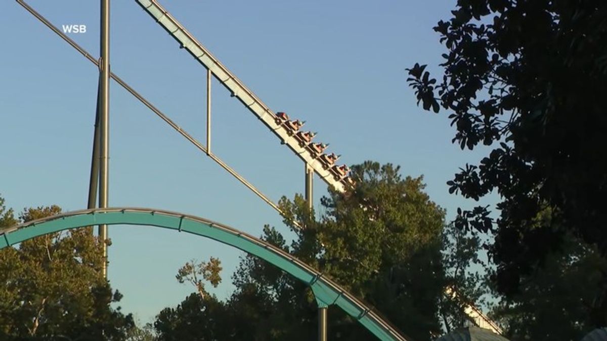Six Flags announces new safety precautions after death on roller ...