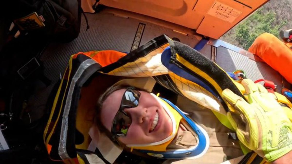 Rescue crews airlift injured officer after 20-foot fall in Minnesota ...
