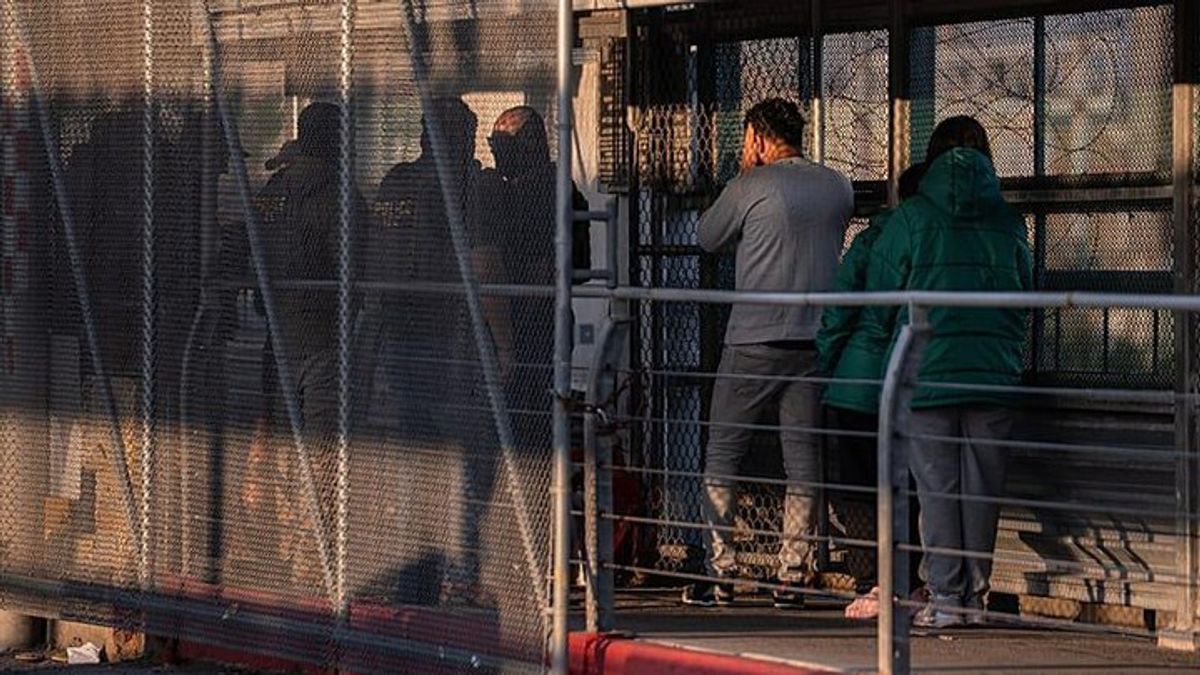 Major investigation reveals scale and opacity of US deportations to ...