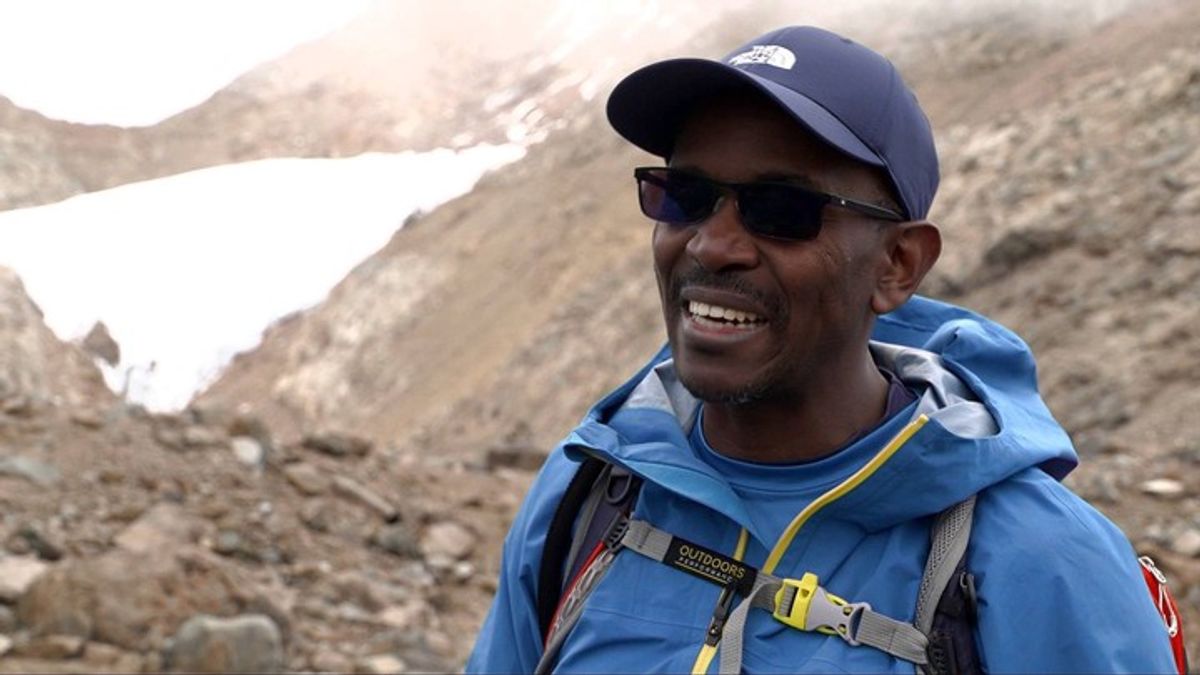 Mount Kenya’s melting peaks erode a symbol of national identity ...