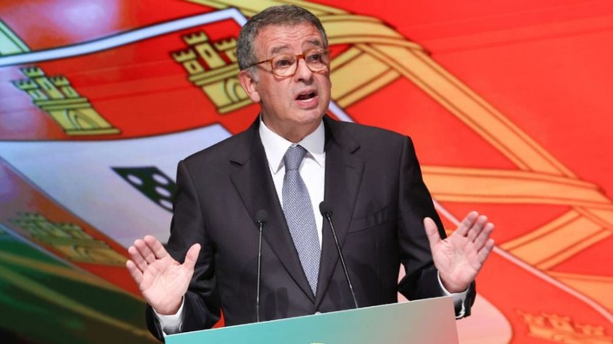 Portugal elects Socialist Party’s Seguro as president in landslide ...