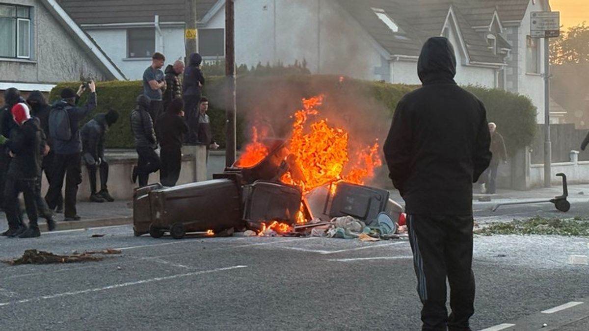 Unrest in Northern Ireland: Second day of anti-immigration protests in ...