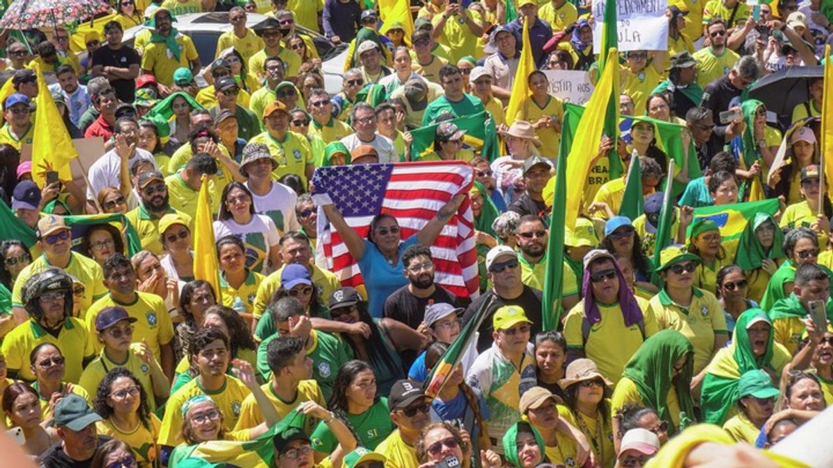 Rallies held in Brazil in support of embattled Bolsonaro facing legal ...