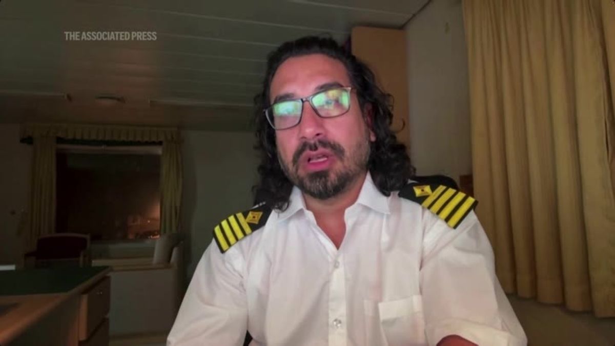 At Sea Stranded Ship Captain (CR) | Haystack News