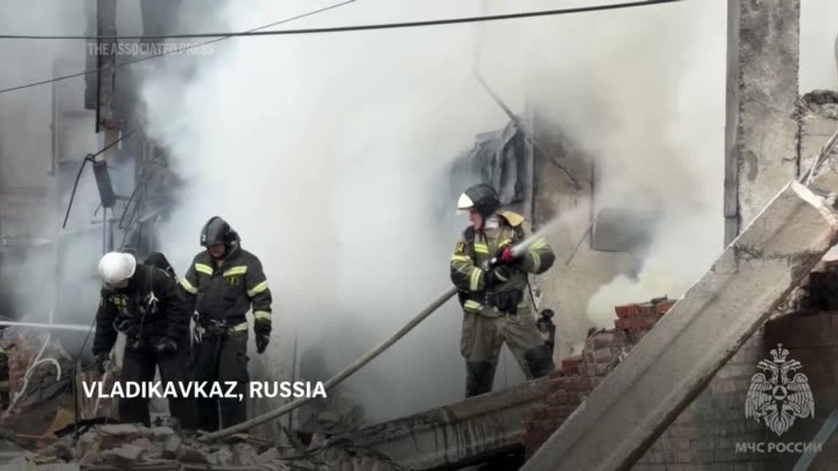 Russia Explosion Aftermath (CR) | Haystack News