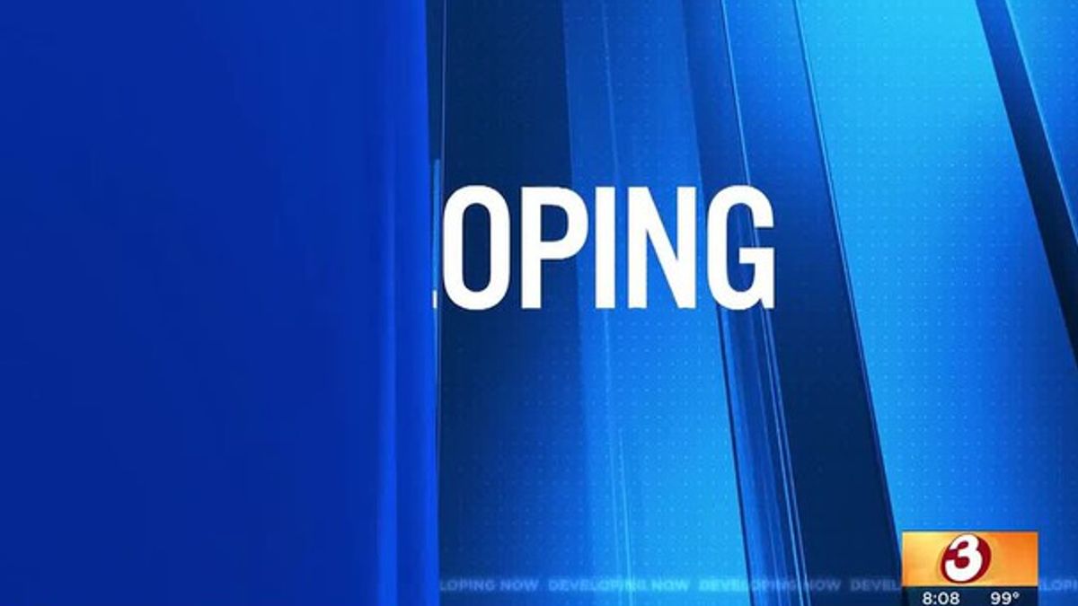 Police: Woman dead, man critical after shooting near Peoria Safeway ...