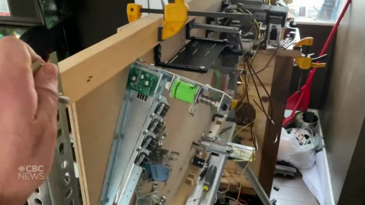 #TheMoment he made a working pinball machine | Haystack News