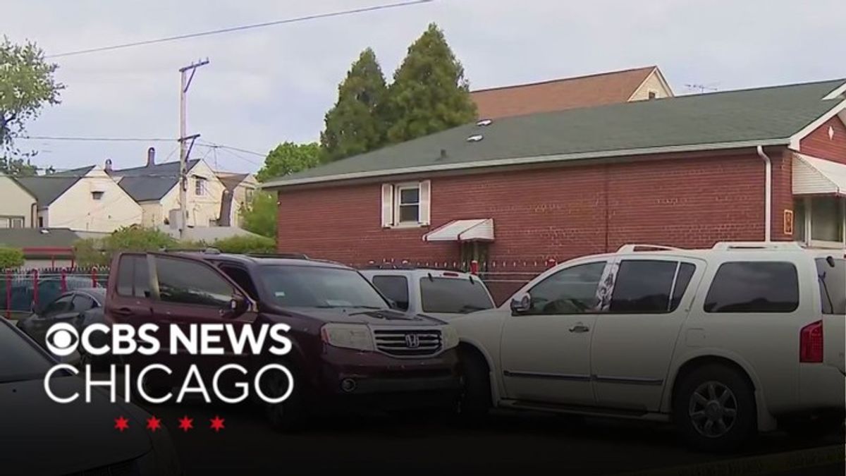Back of the Yards shooting leaves woman dead, 2 teens hurt | Haystack News