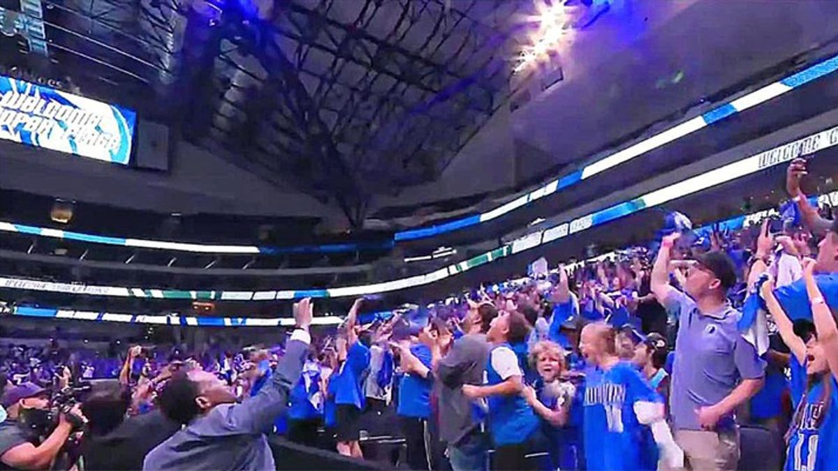 Cooper Flagg drafted No. 1 by Mavericks, ignites fan frenzy in Dallas ...