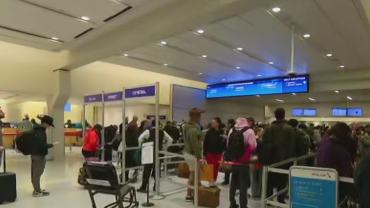 Long lines reported at DFW Airport as spring break travel begins amid ...