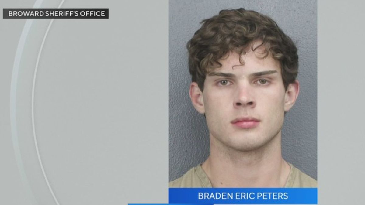 Popular influencer Clavicular arrested in Fort Lauderdale on battery ...