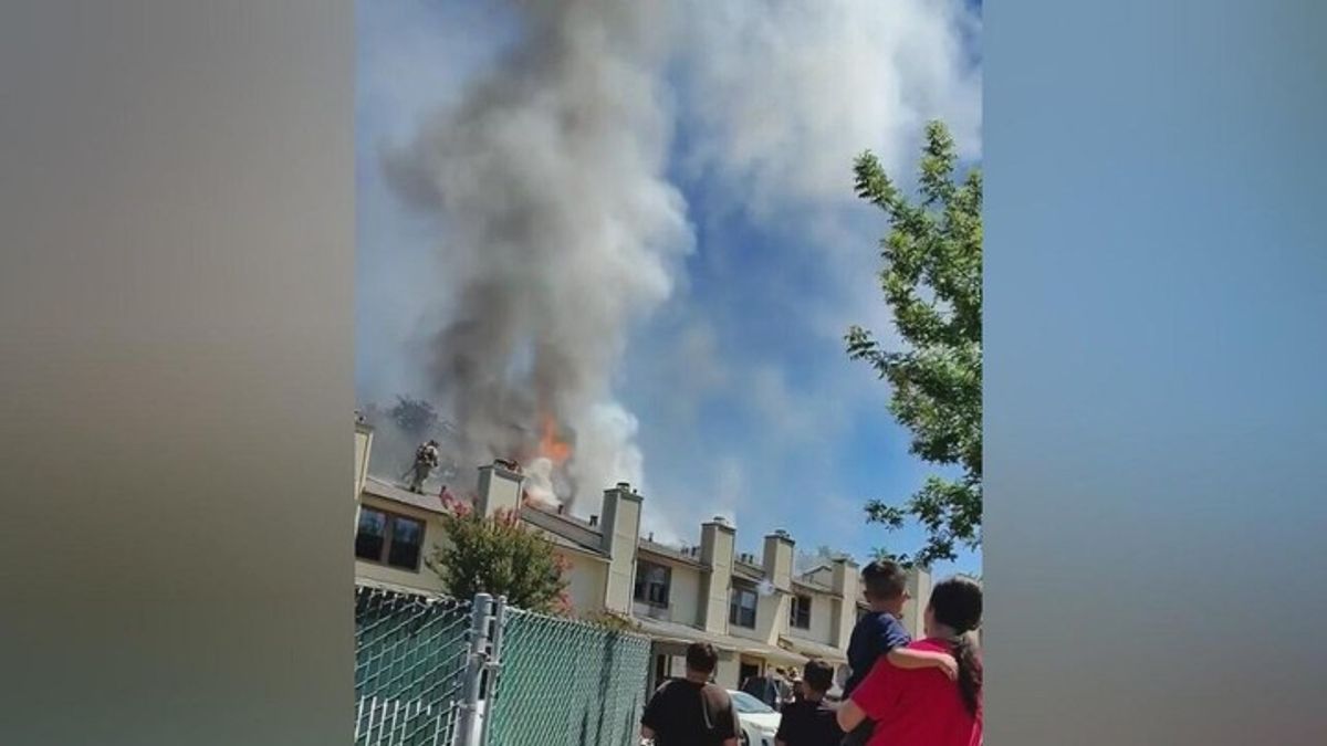 Residents displaced after Citrus Heights fire damages townhomes ...