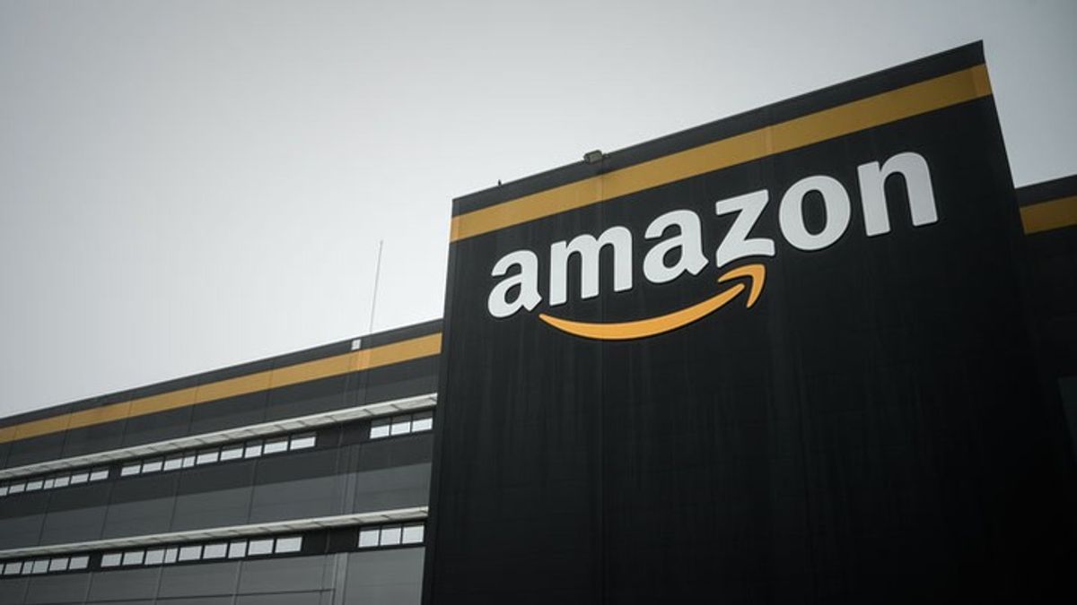 Amazon Buys Robot Delivery Startup Rivr | Haystack News