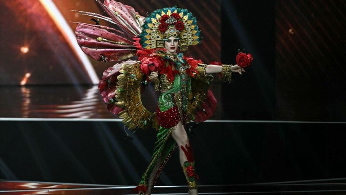 Miss Universe crowned after chaotic pageant | Haystack News