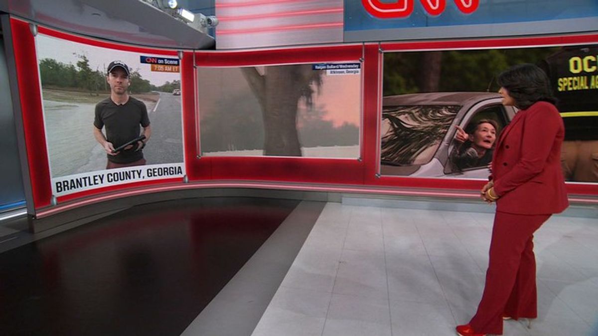 CNN near the fire line as crews battle fast-moving Georgia wildfires ...