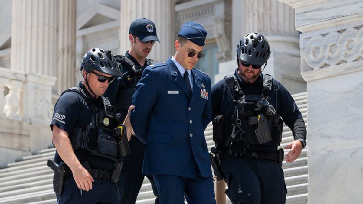 Airman who was arrested after calling for Trump’s impeachment is ...