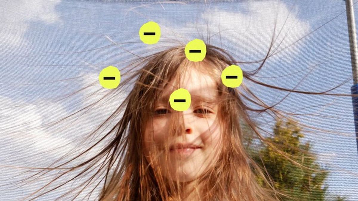 The shocking science behind staticky hair | Haystack News