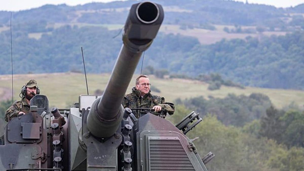 Speed and deterrence: Germany's defence minister unveils first ever ...