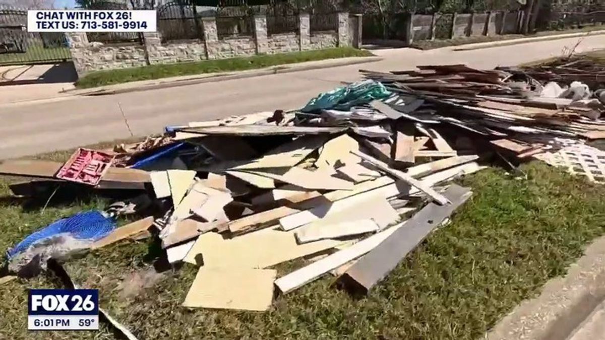 Illegal dumping continues in NE Houston | Haystack News