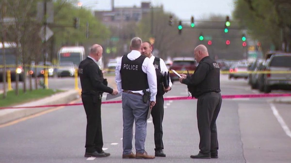 Teen boy killed, girl hurt in bus stop shooting near YMCA on Chicago’s ...