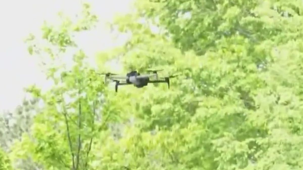 Students learn to fly drones | Haystack News