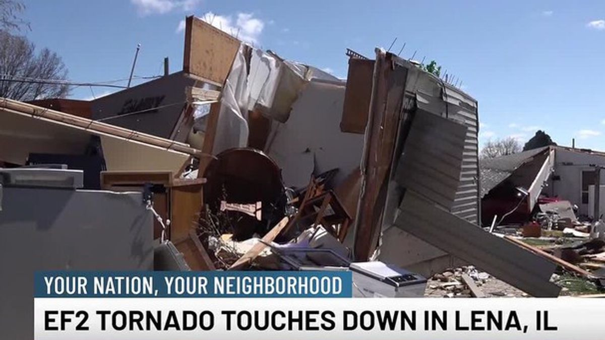 EF2 tornado hits Lena village in Illinois | Haystack News