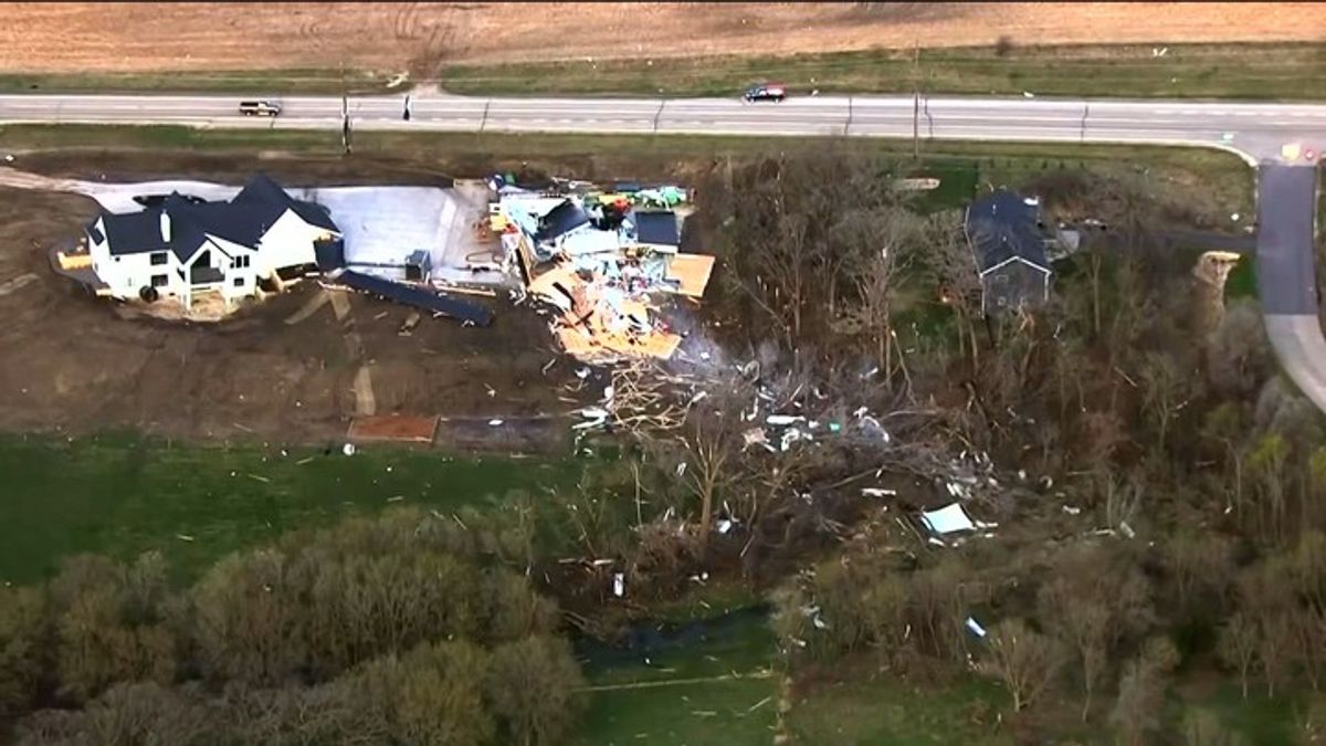 Cleanup begins after multiple tornadoes cause damage in southern ...