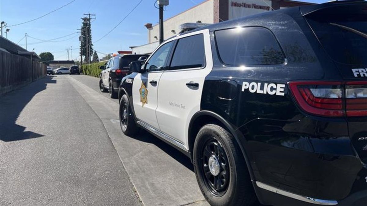 Man stabbed, hospitalized after road rage incident in Central Fresno ...