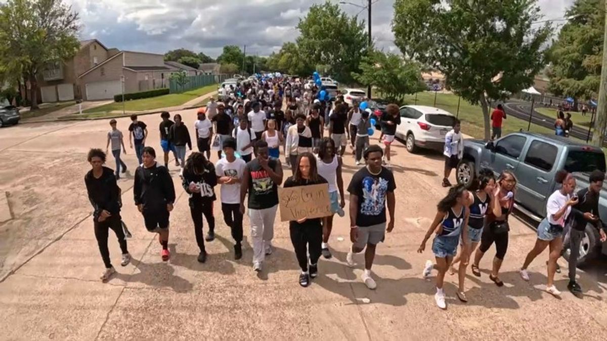 Community honors Westbury High School student-athlete killed in ...