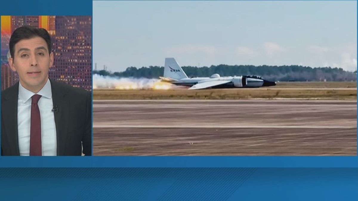 NASA releases new details after dramatic landing at Ellington Airport ...