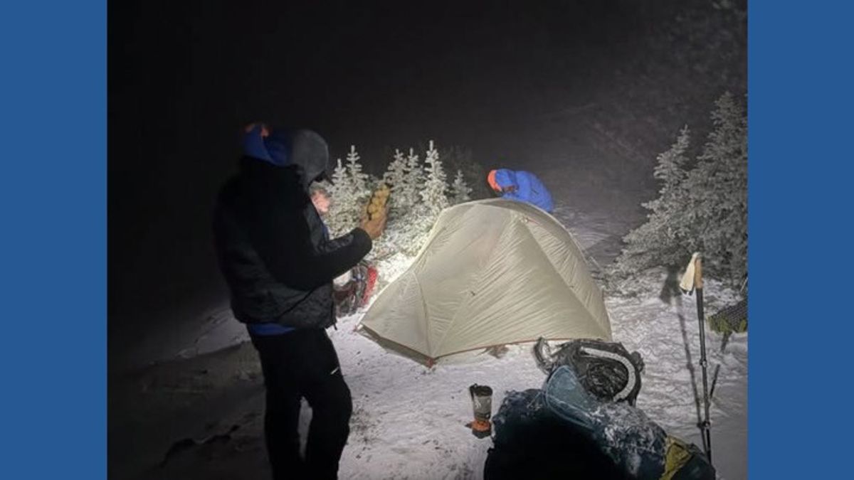 PCT hiker rescued from snowstorm after tent shredded by high winds ...