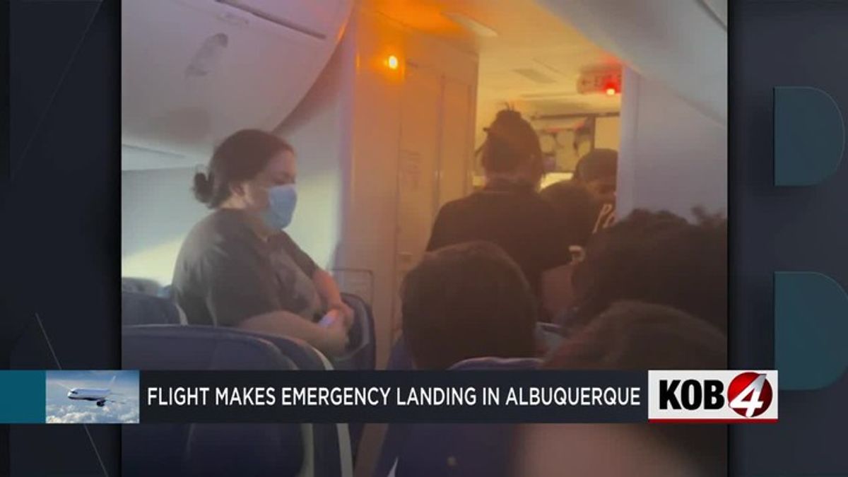 Flight makes emergency landing in Albuquerque | Haystack News