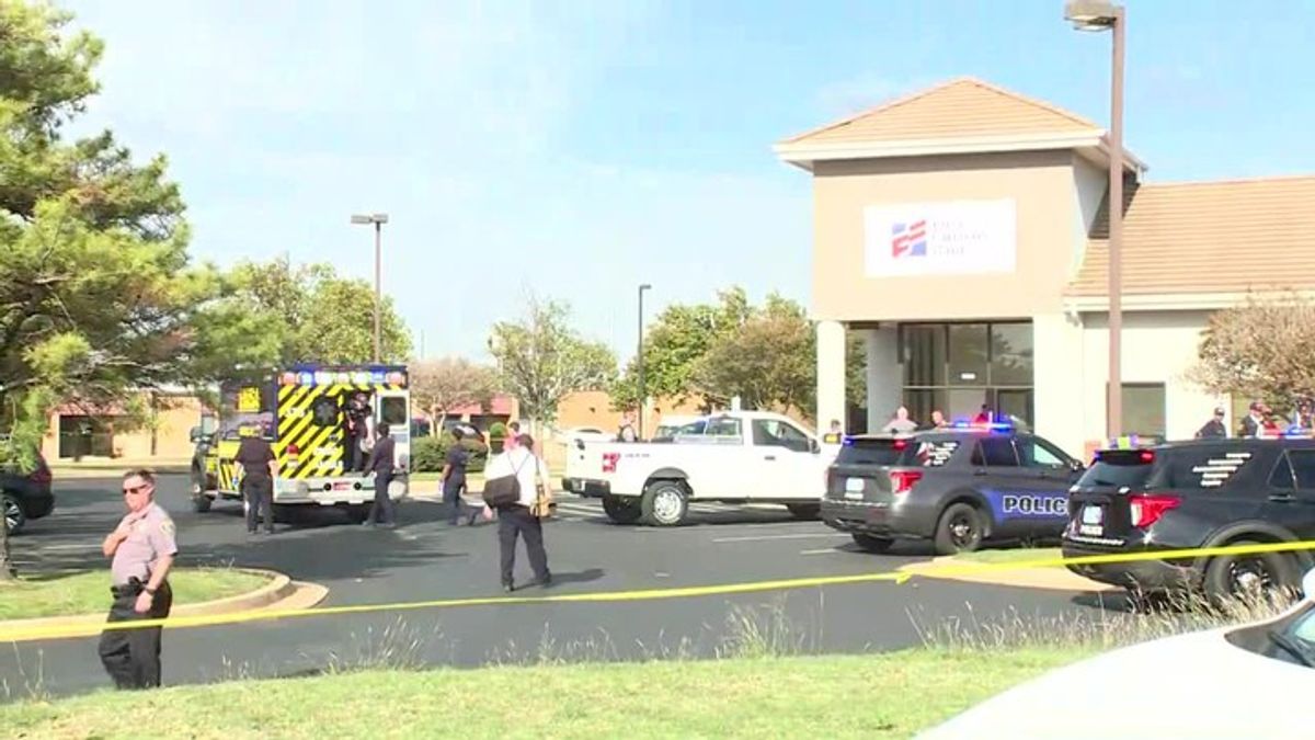 Police search for suspect after shooting at bank in northwest Oklahoma ...