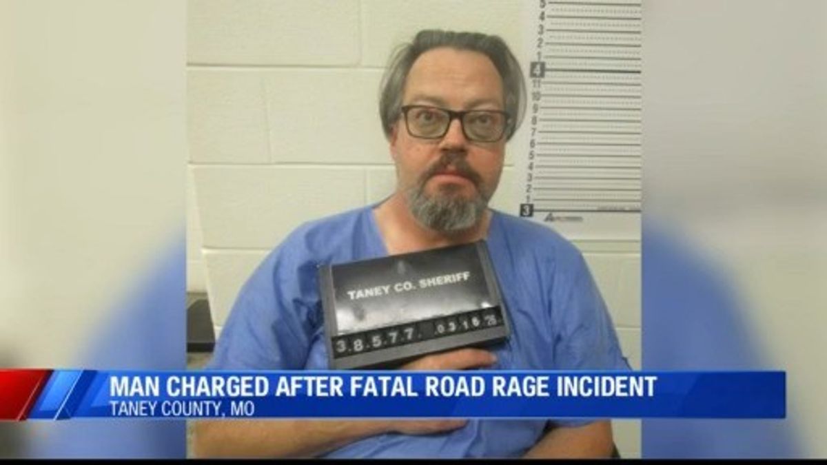 Man arrested after fatal shooting at Branson apartment complex ...