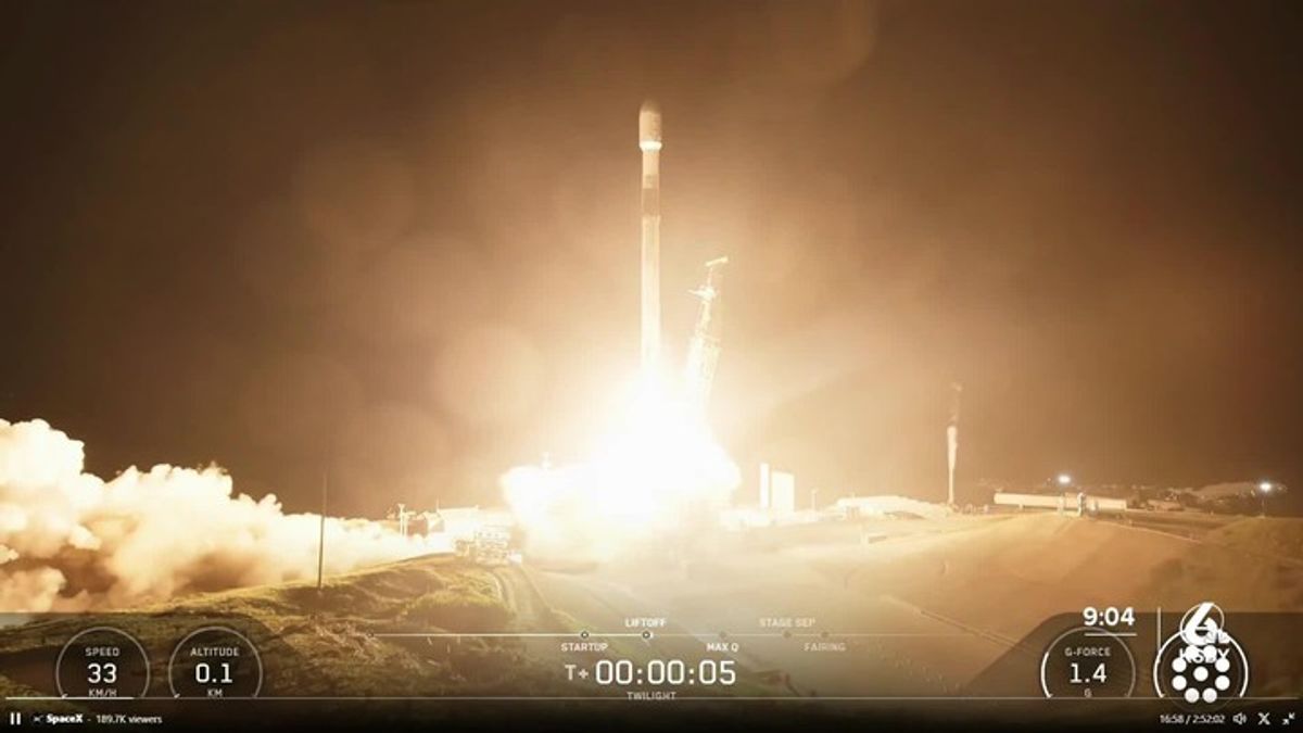SpaceX successfully launches Falcon 9 rocket from Vandenberg Space ...