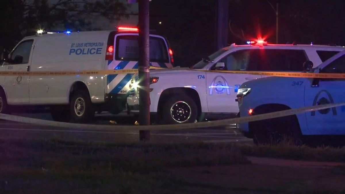 1 dead in quadruple shooting at north St. Louis market | Haystack News