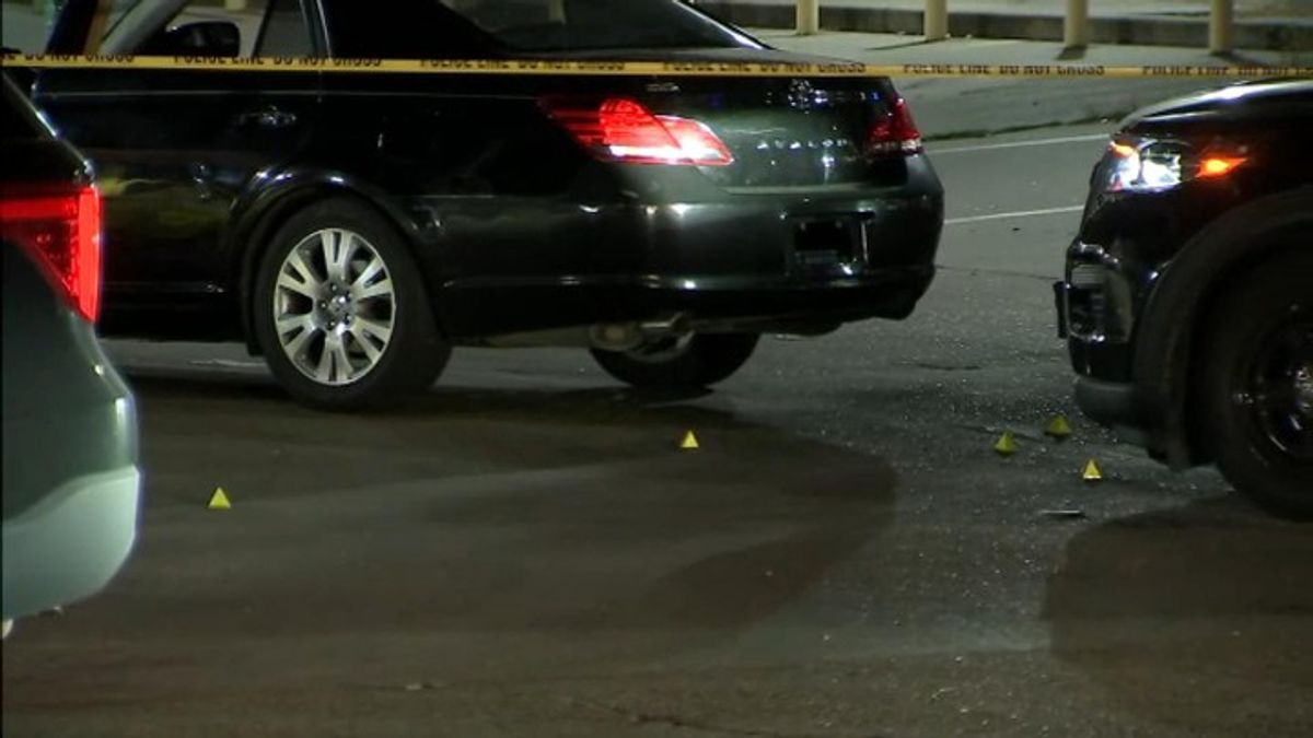 Officer conducting traffic stop opens fire on man shooting at group of ...