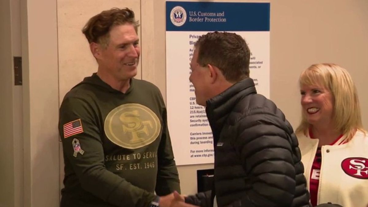 49ers legend Steve Young surprises fans with swag before Australia ...