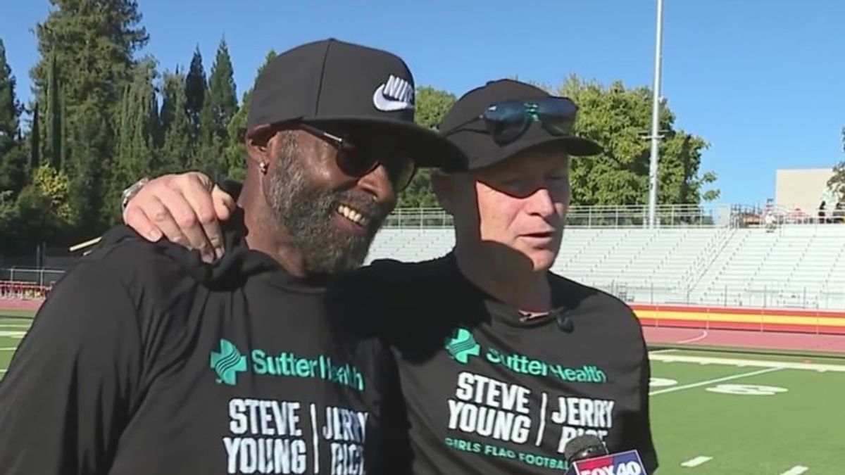 Jerry Rice and Steve Young help coach girls' flag football camp ...