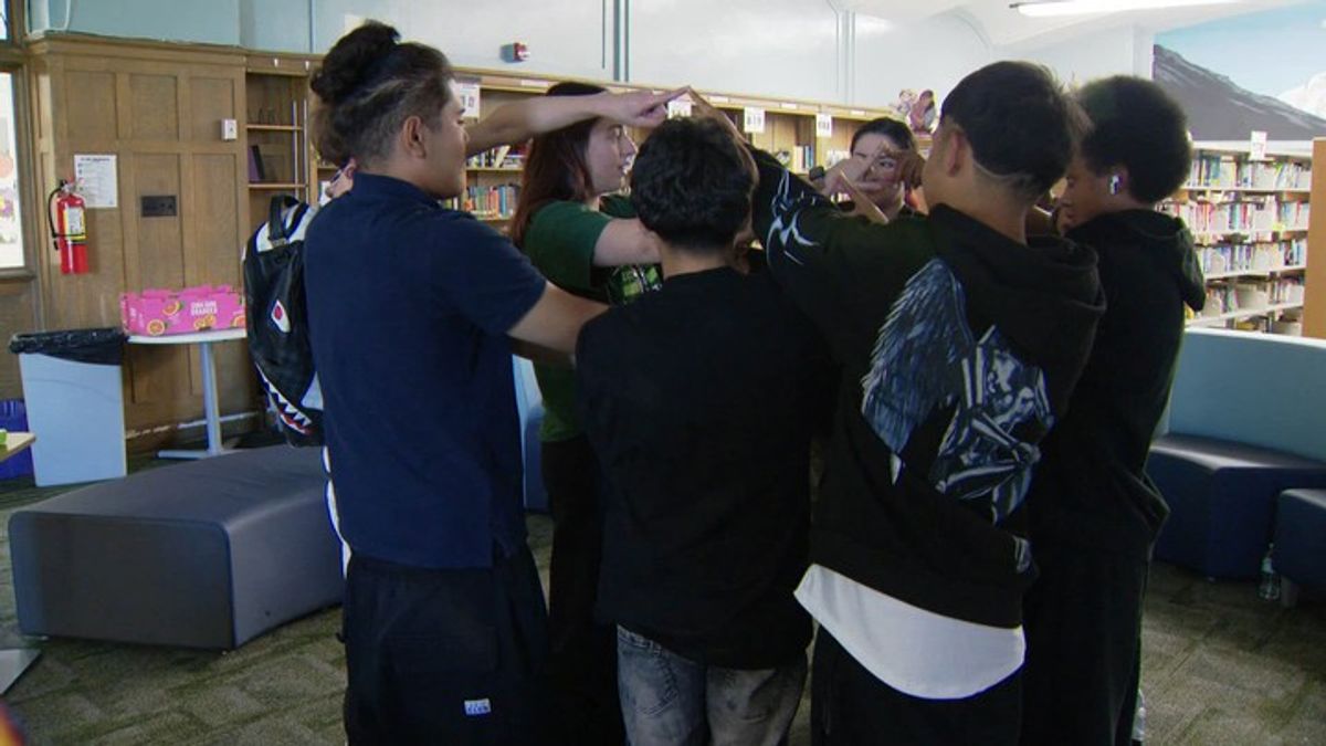 Denver high school program helps students focus and mature through peer ...