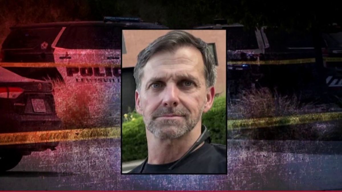 Urgent manhunt for special forces veteran who allegedly shot his wife ...