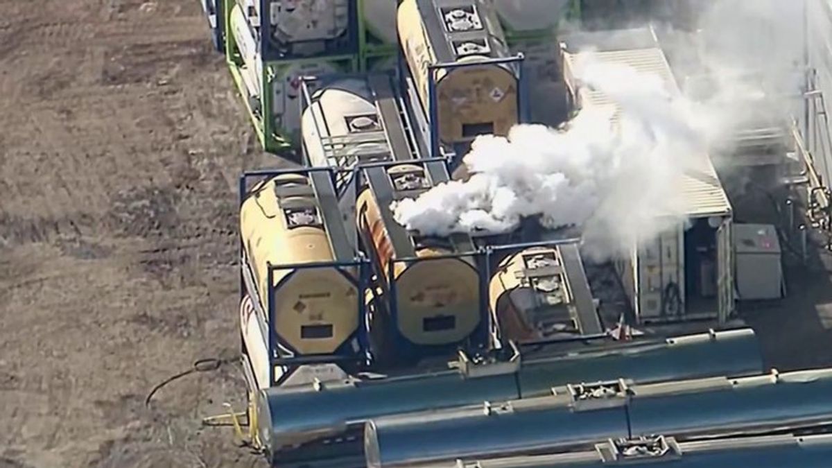Hundreds evacuated due to hazmat leak | Haystack News